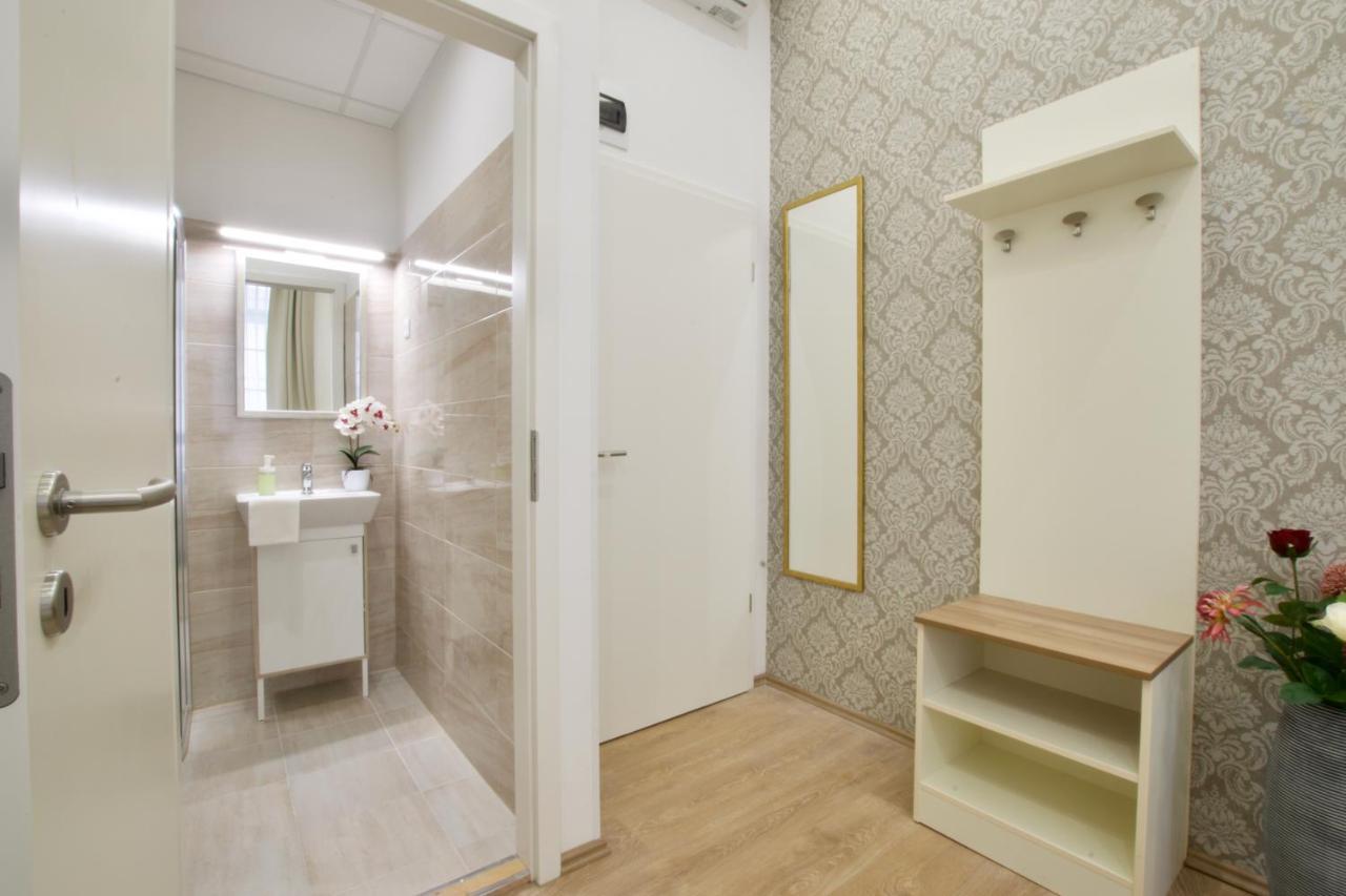 St King 11 By Hi5 Apartments Budapest Luaran gambar